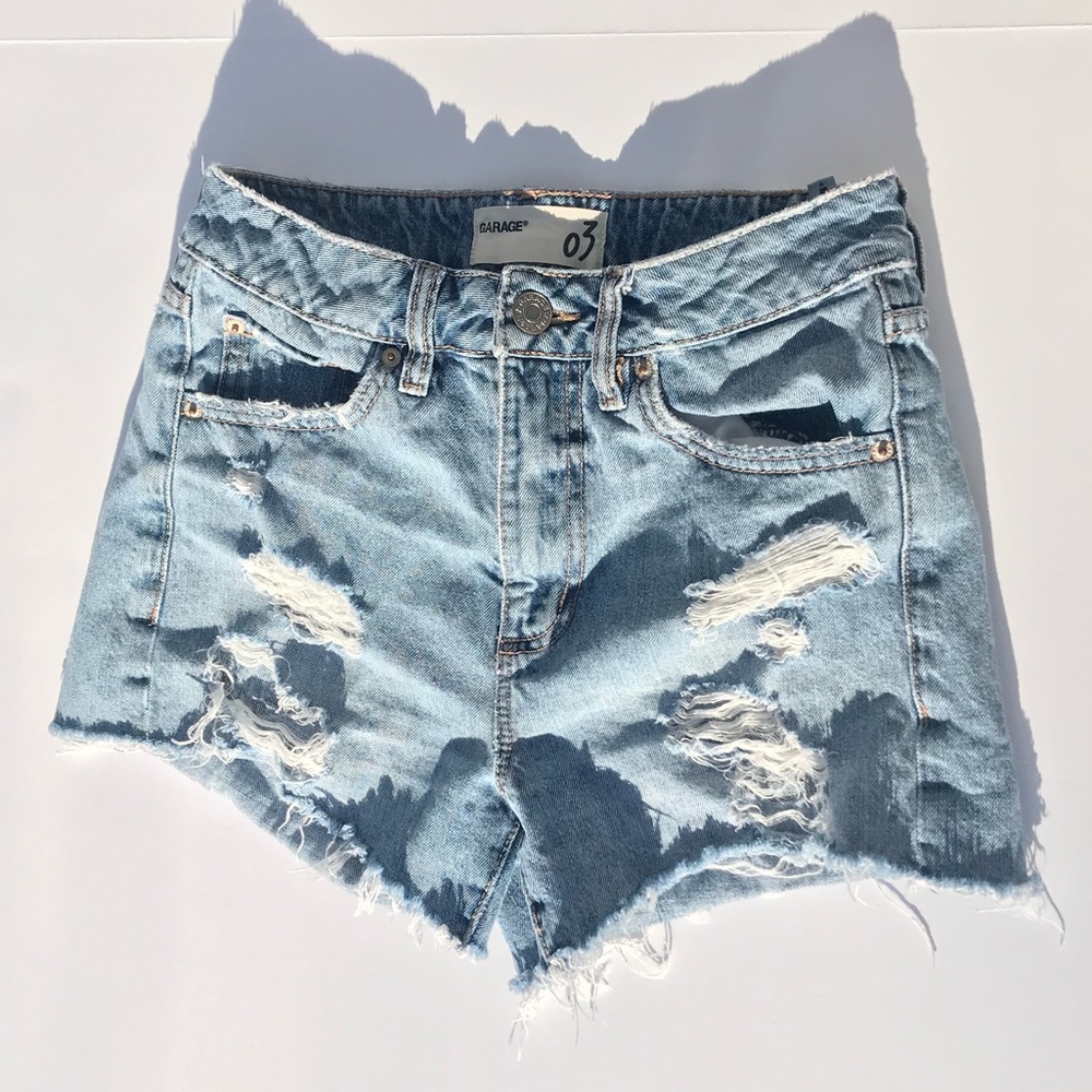 Light Wash Ripped Denim Mom Shorts